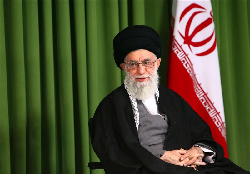  زندگی‌نامه مرجع عالیقدر حضرت آیت‌الله‌العظمی سید علی حسینی خامنه‌ای  .